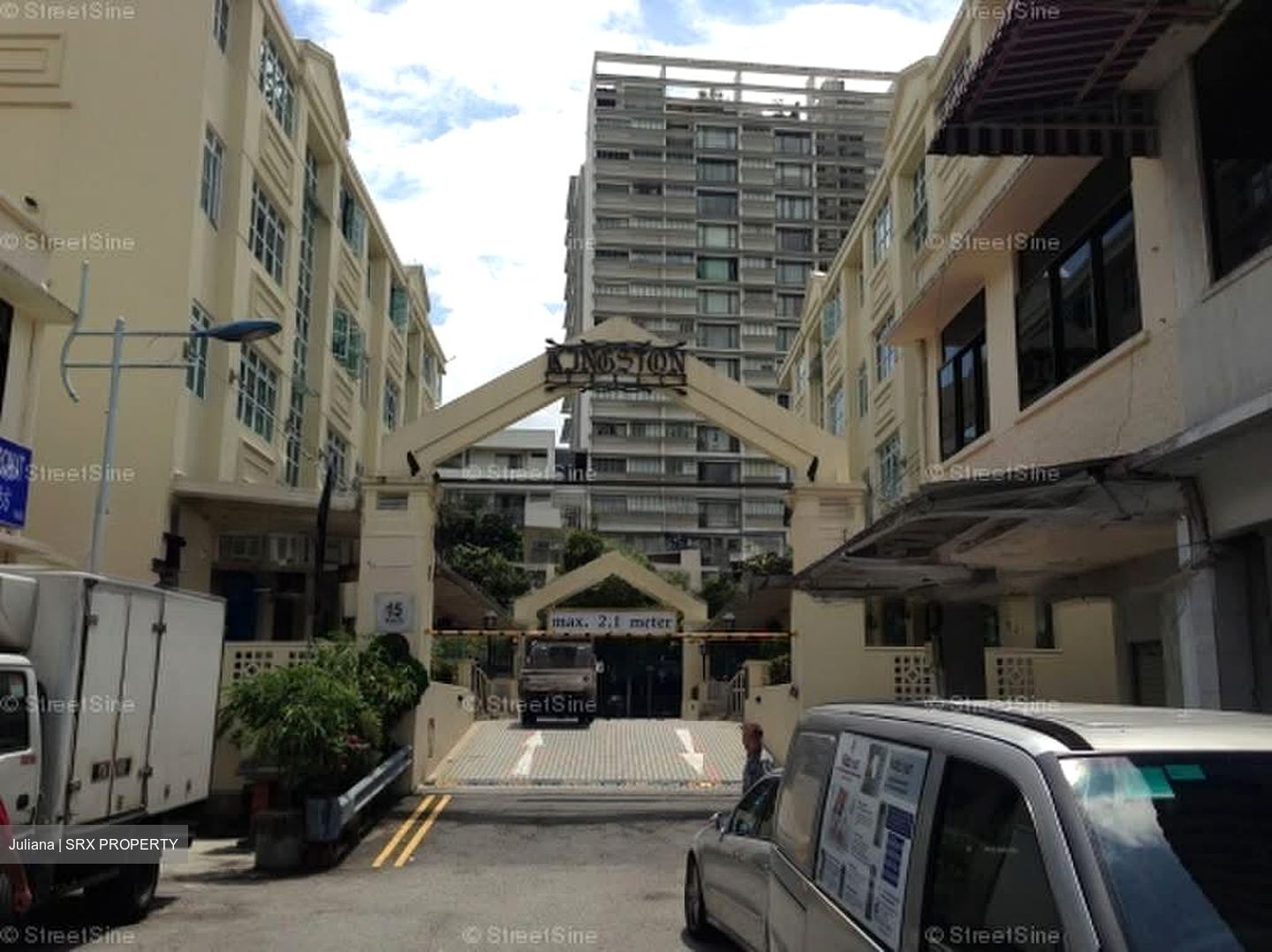 Kingston Terrace (D14), Retail #604865101